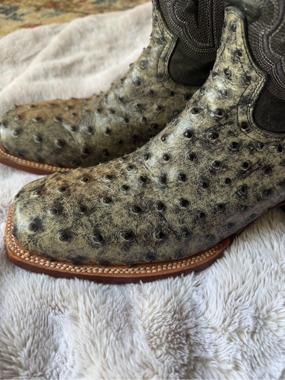 Tanner Mark Full Quill Ostrich Western Boots — Distressed Gray/Black - Men’s 9.5 - Picture 2 of 4